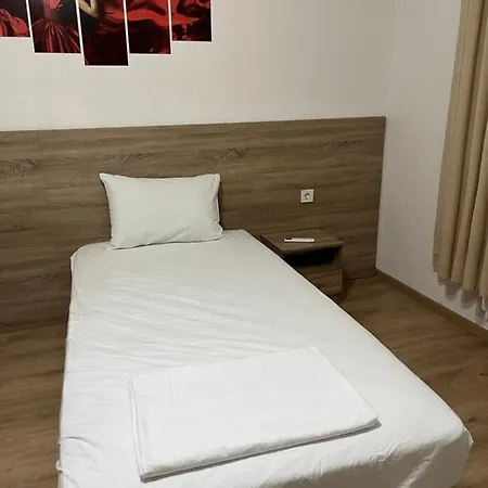 Tatul Apartament Momcziłgrad
