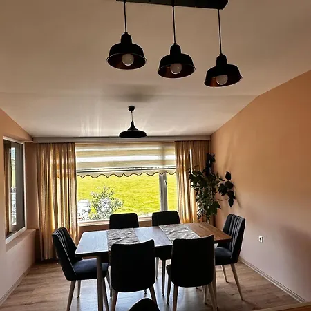 Apartament Tatul *
